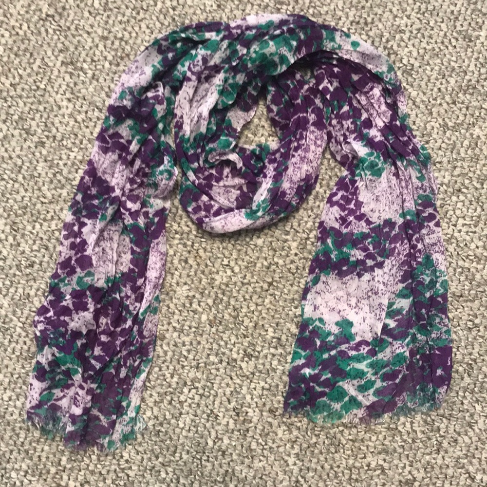 Light Spring Scarf